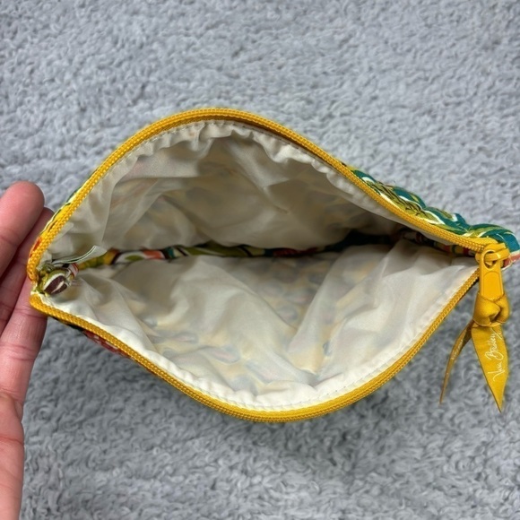 Vera Bradley Bag Womens Bright Yellow Cosmetics Organizer Purse Travel Work Trip - Picture 3 of 4